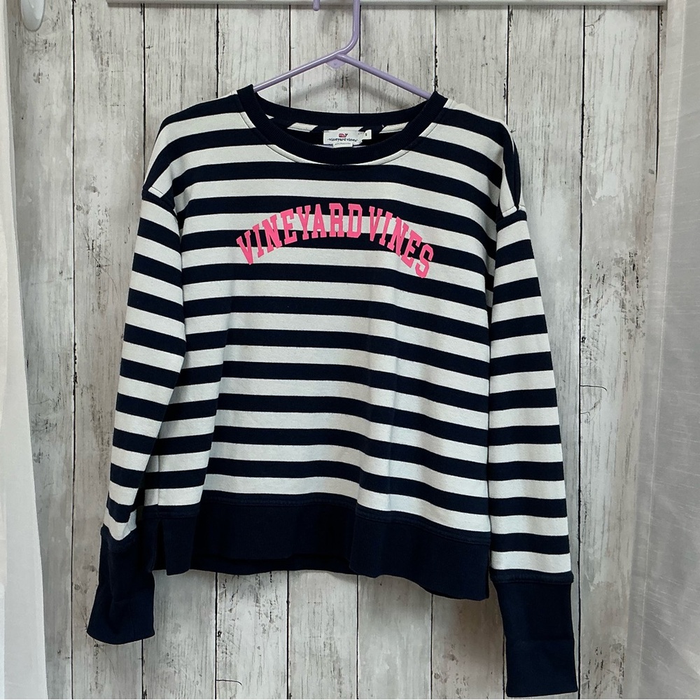 Women’s Vineyard Vines Sweatshirt